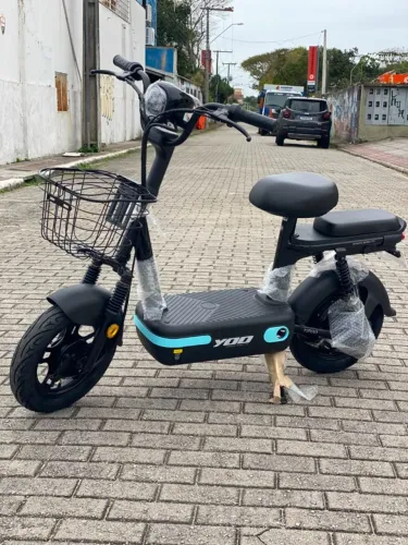 Scooter elétrica