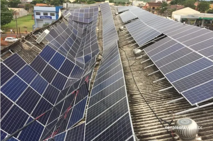 Análise Estrutural para o instalação de placas solares