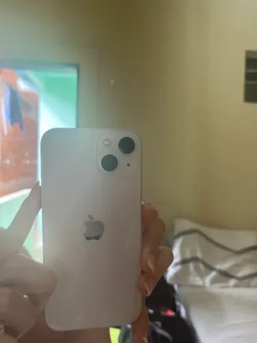 iPhone 13 256GB rose