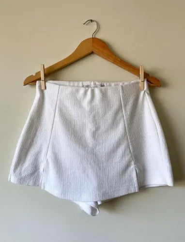 Short saia - Trendy | Clock House 