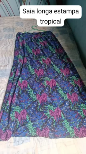 Saia longa estampa tropical
