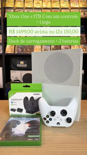 Xbox One S 1TB - Seminovo Completo + Dock de Carregamento, 2 Baterias e 1 Jogo!