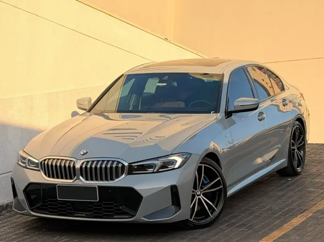 BMW 320I 320i 2024