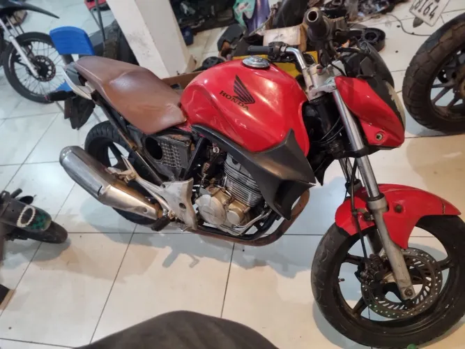 Peças Cb300 2011