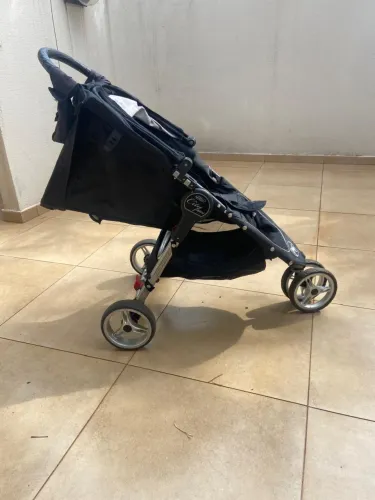 Carrinho de bebê