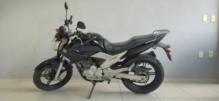 Yamaha Fazer 250 2011/2012 - Muito Conservada - Particular