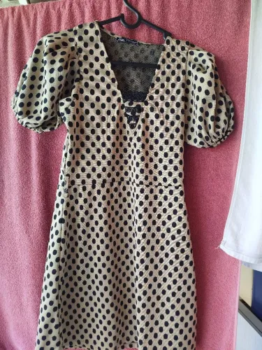 Vestido de Bolinhas - Zara 