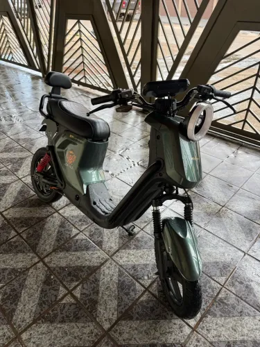 Scooter Eletrica X7 2000w 20ah 2026