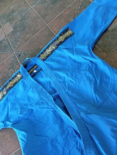 Kimono Jiu-Jitsu Black Mamba Azul (Tam. Grande) + Faixa Branca - Preço Desapego