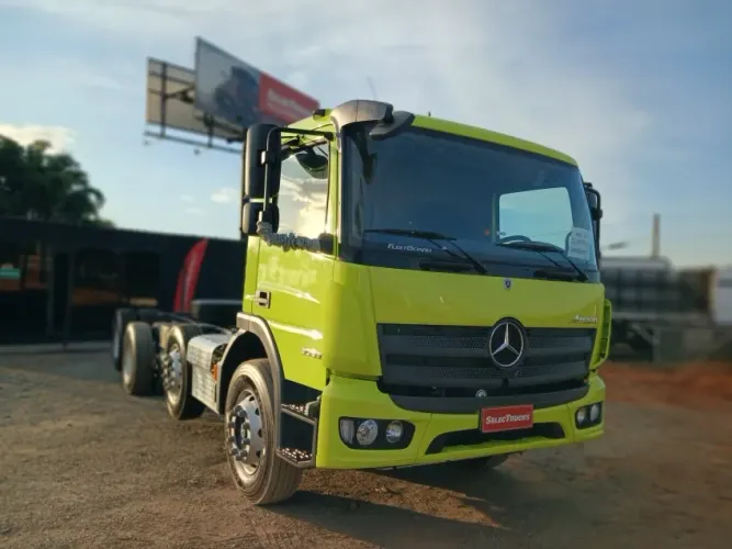 Mercedes Benz Atego 3033CE 8x2 25/25.
