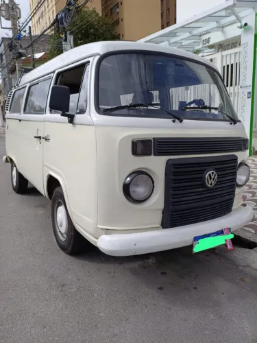 Volkswagen Kombi Standard 1.4 MI Total Flex 8V 2010
