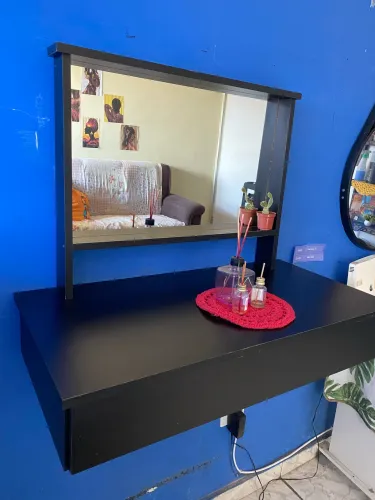 Penteaderia Camarim Suspensa 