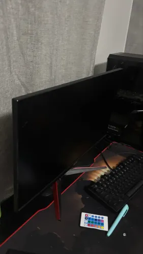 Monitor Gamer Acer Vg240y Fhd 165hz Freesync Zeroframe 0,5ms