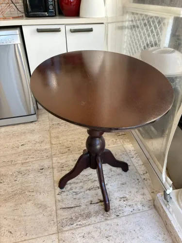 Mesa de Apoio Clássica