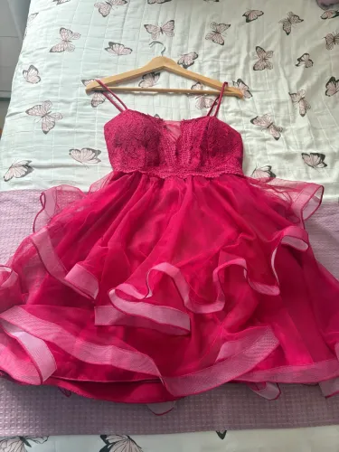 Vestido curto rosa alta qualidade