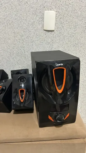 Caixa de Som (Home Theater)