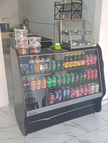 Vende-se maquinário e itens para lanchonete