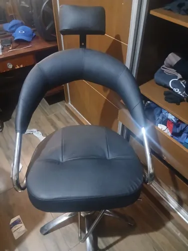 Cadeira de barbearia e de cabeleireira