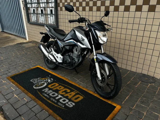 Vendo ou troco por MOTO Honda CG Titan 160 Completa c/ 26 Pago