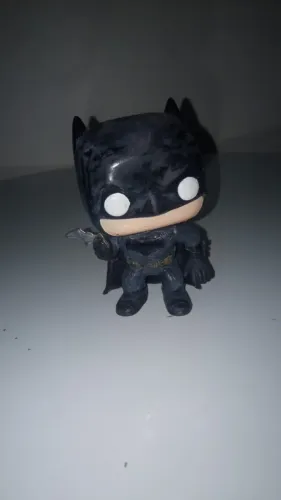 Funko Pop Batman - Customizado / Estilo "Battle Damaged"