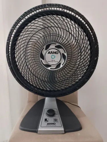 Ventilador Arno 40cm seminovo 