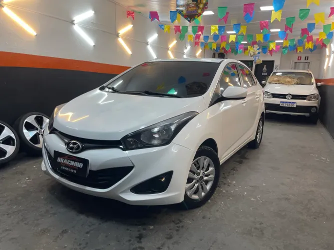 Hyundai HB20S C.plus/c.style 1.6 Flex 16V Mec.4p 2015