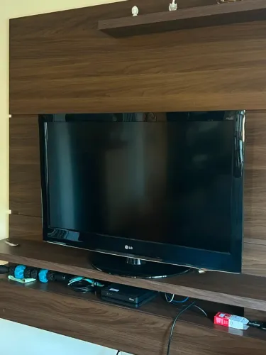 TV LG 42" full HD LCD | Modelo 42LD420
