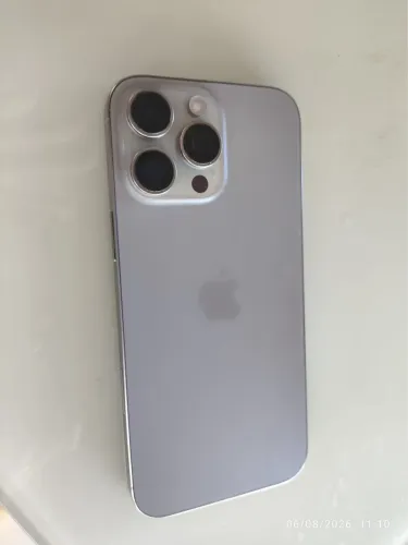 Vendo iPhone 16 pro Max 256 urgente