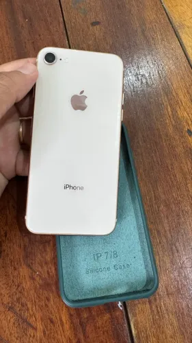iPhone 8 64GB Rose - 65% Bateria - Funcionando Perfeitamente