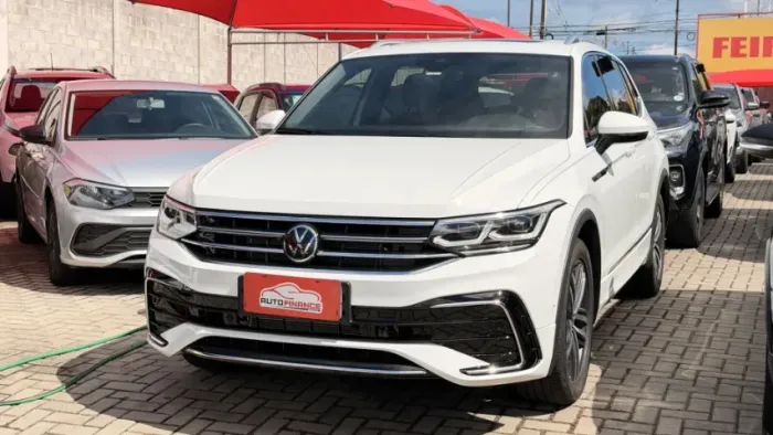 Volkswagen Tiguan Allspac R-line 300 TSI 2.0 2025