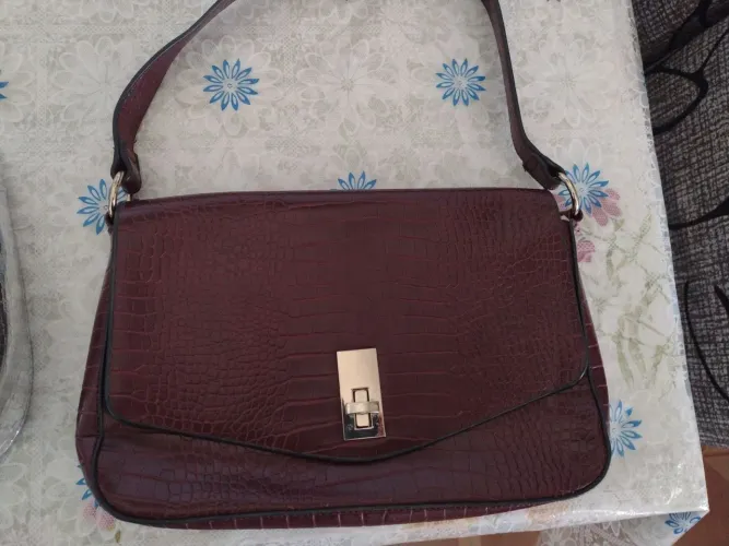2 bolsa novas nunca usada