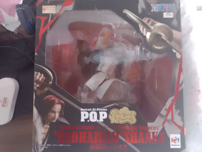 One piece Shanks Megahouse 