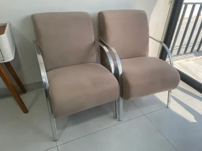 POLTRONA PARA DEIXAR SUA SALA AINDA MAIS BONITA (NOVAS)