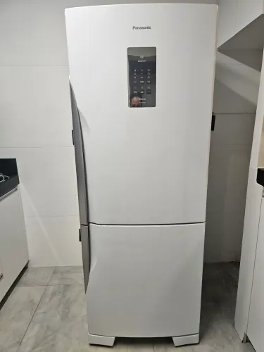 Geladeira panasonic