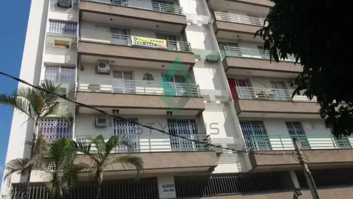 Apartamento Espaçoso com Suíte e Varanda no Méier! RO01X