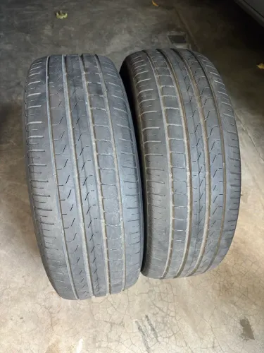 Par de Pneus Pirelli P7 205/60 R16 - Ótimo estado