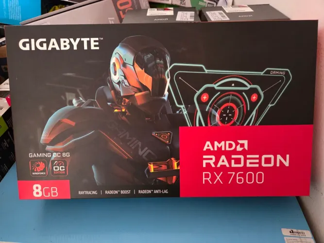 Placa de Video Radeon RX 7600 GIGABYTE Gamming OC
