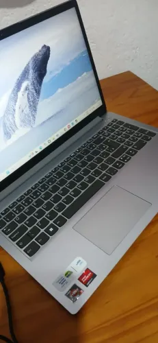 NOTEBOOK RYZEN 3 7320u