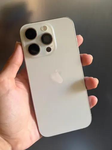iPhone 15 pro 256GB