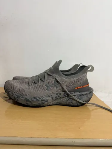 Under armour charged quicker 2 (TM43)