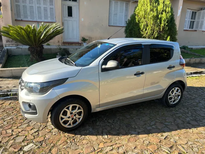 Fiat Mobi Like 1.0 Fire Flex 5P. 2019