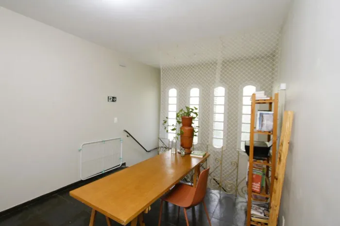 Casa à Venda - Santa Lúcia, 4 Quartos, 264 m2