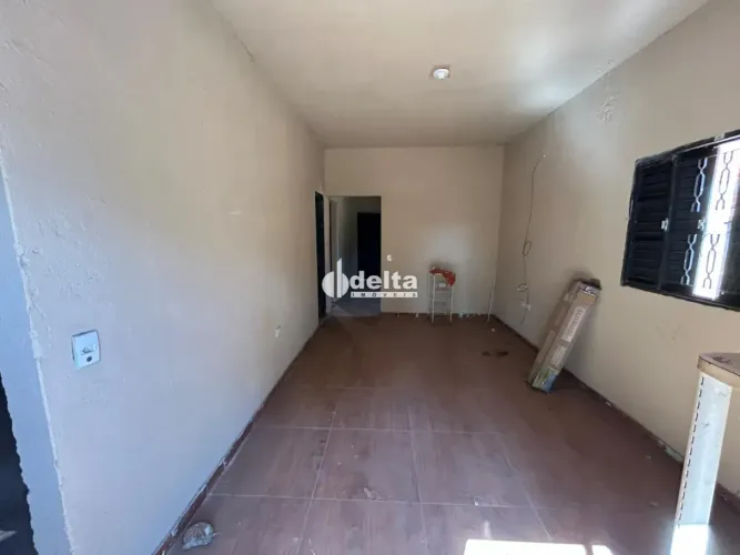 Chácara disponível para venda no bairro Morada Nova em Uberlândia-MG