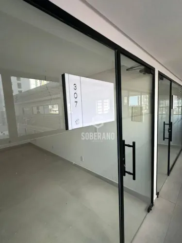 Sala Comercial Nova | Primeira Locação no Brisamar | 20m² | Estacionamento no Subsolo, Rec