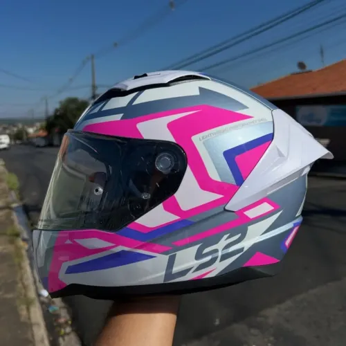 LS2 Vigo semi novo (descrição)