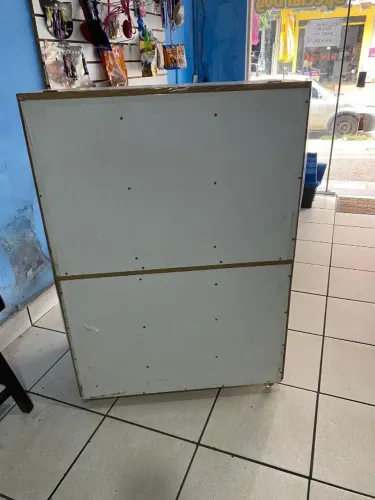 DISPENSER PARA RAÇÕES