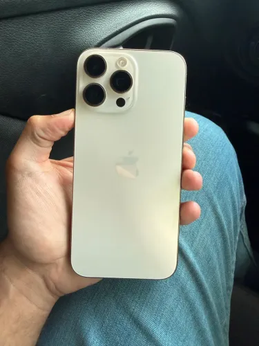 Vendo iPhone 16 Pro Max