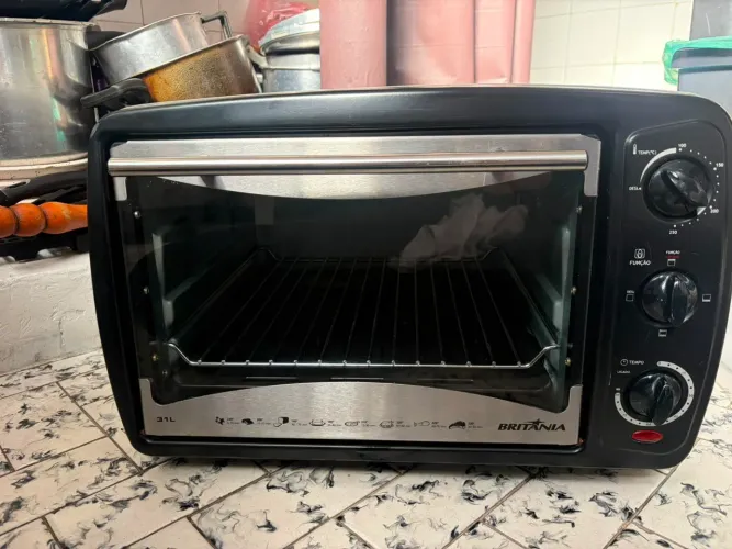 Forno elétrico Britânia 110v