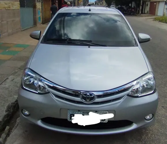 Toyota Etios XLS Sedan 1.5 Flex 16V 4P Mec. 2015