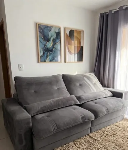 LINDO SOFÁ RETRÁTIL RECLINÁVEL ATLÂNTIDA MOVEIS-IMPERMEABILIZADO 2,40cm 